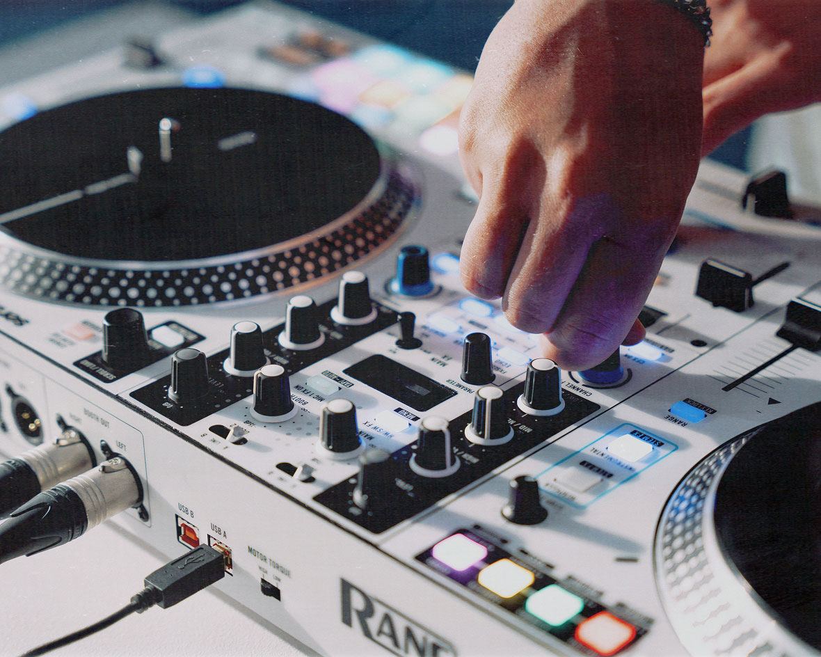 RANE ONE MKII Professional Motorized DJ Controller